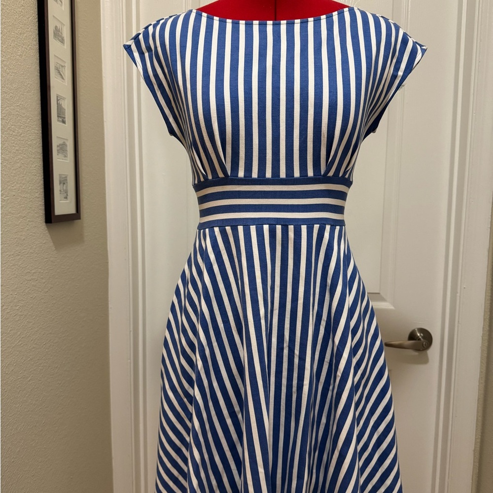 Kate Spade Ponte Fiorella fit n flair blue & white stripe dress XS (Retail $250)